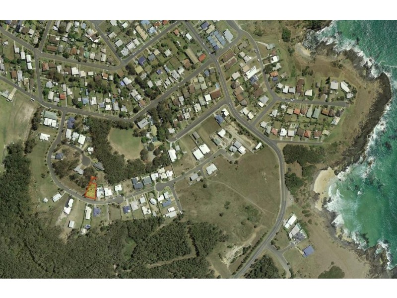 13 Sandpiper Drive, Scotts Head NSW 2447