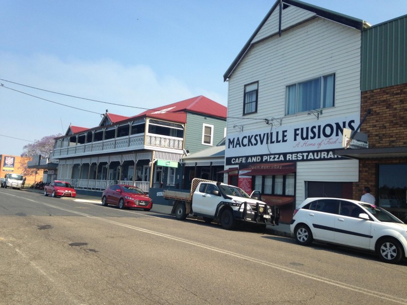 13 River Street, Macksville NSW 2447