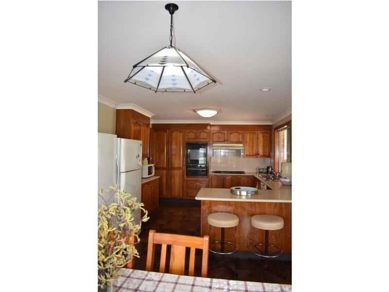 230 Rodeo Drive, Macksville NSW 2447