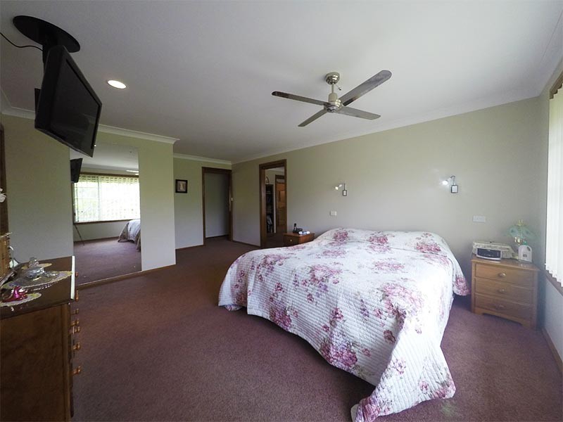 230 Rodeo Drive, Macksville NSW 2447