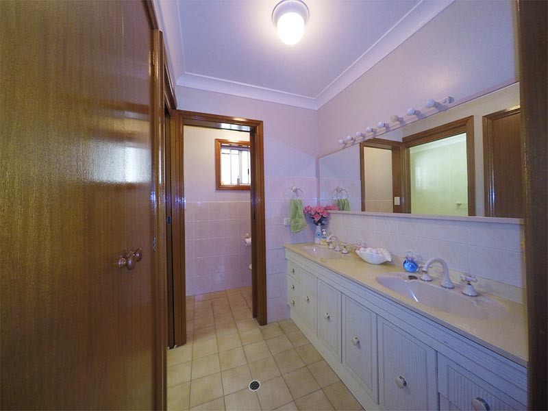 230 Rodeo Drive, Macksville NSW 2447