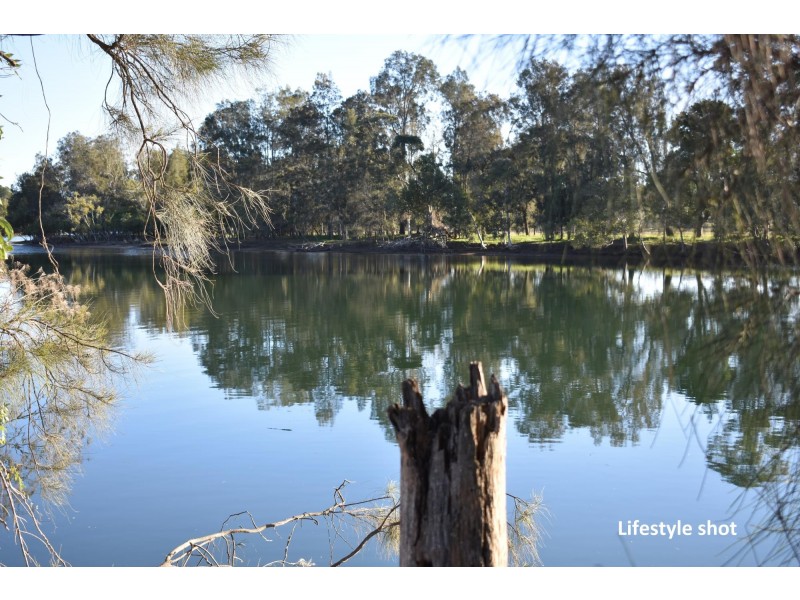 230 Rodeo Drive, Macksville NSW 2447