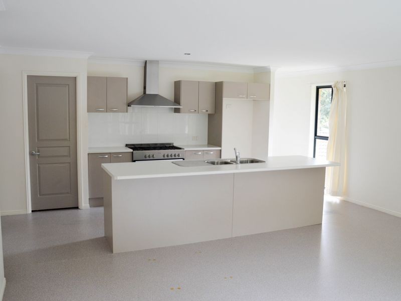 8 Lennon Close, Macksville NSW 2447