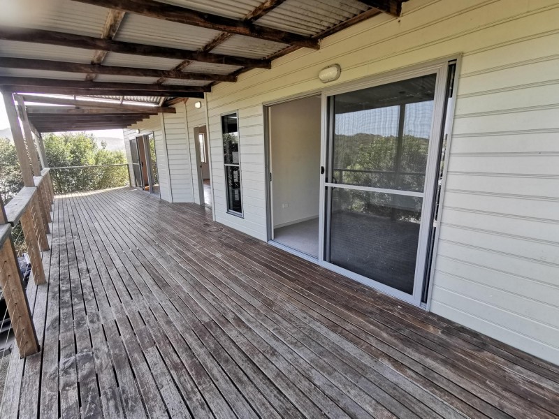 32 McLeod Drive, Scotts Head NSW 2447