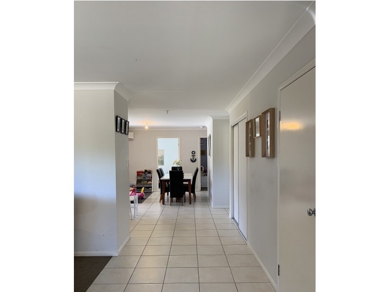 16 Laura Place, Macksville NSW 2447