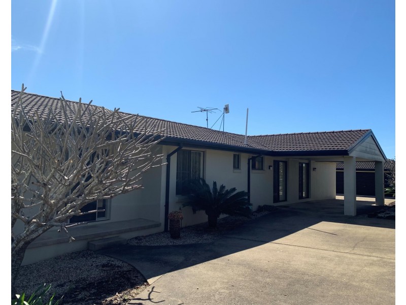 20 Glenmore Crescent, Macksville NSW 2447