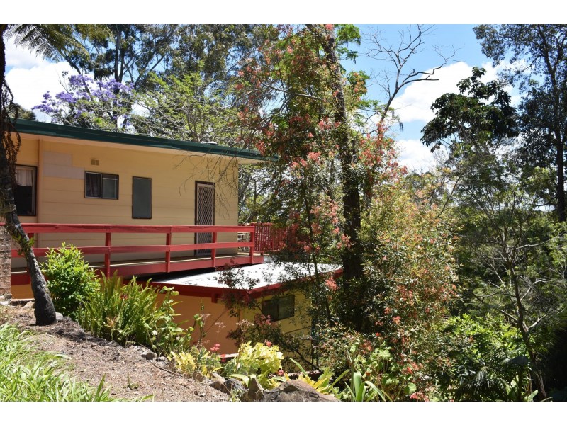 2 Taylors Arm Road, Macksville NSW 2447