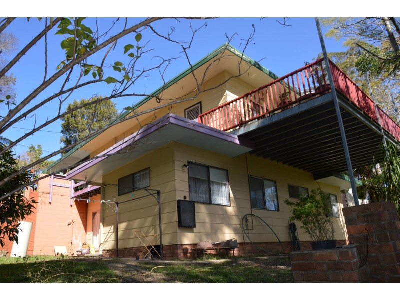 2 Taylors Arm Road, Macksville NSW 2447