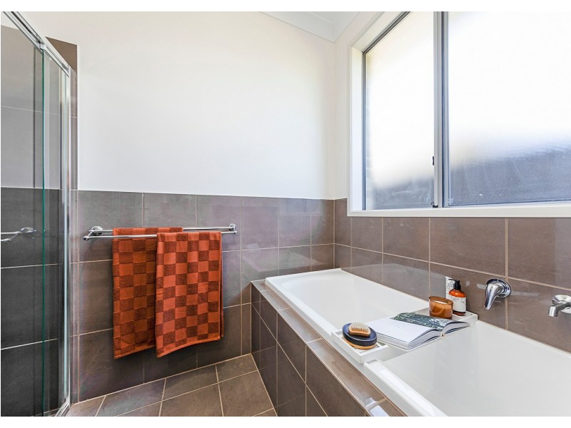24 Markham Avenue, Enfield SA 5085
