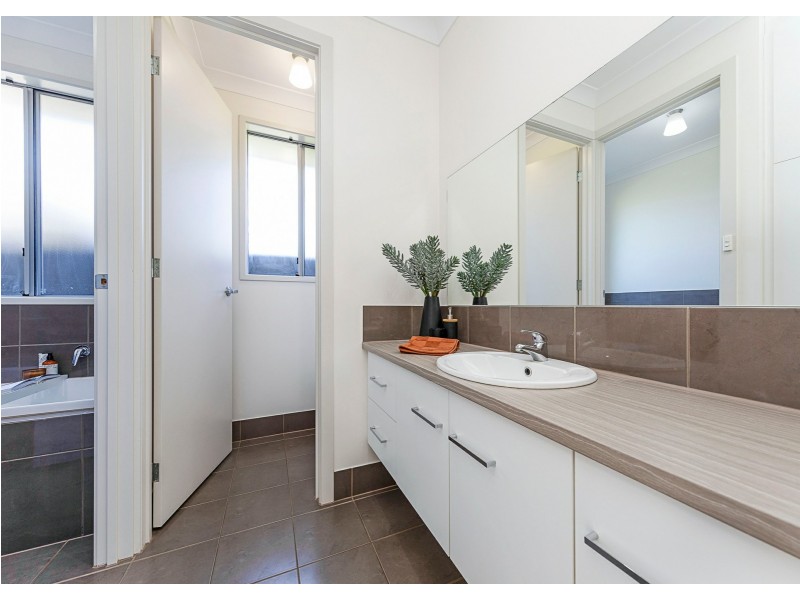 24 Markham Avenue, Enfield SA 5085