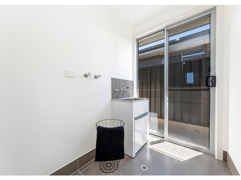 24 Markham Avenue, Enfield SA 5085