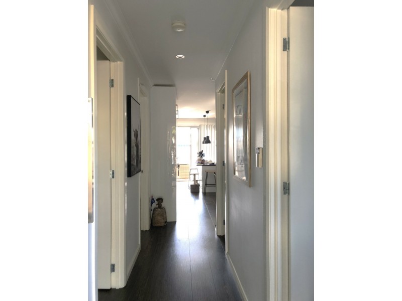 2 Hull Street, Taperoo SA 5017