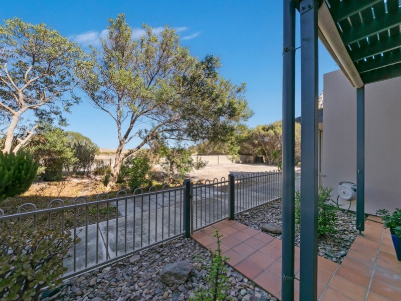 140 Gulf Point Drive, North Haven SA 5018