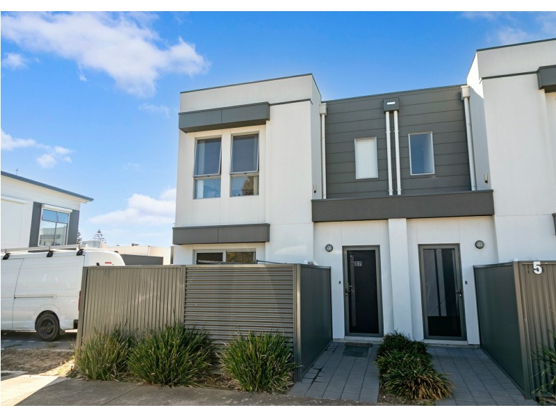 57 Gedville Road, Taperoo SA 5017