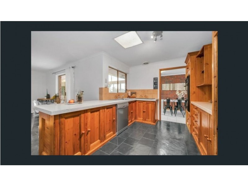 22 Greenridge Court, Wynn Vale SA 5127