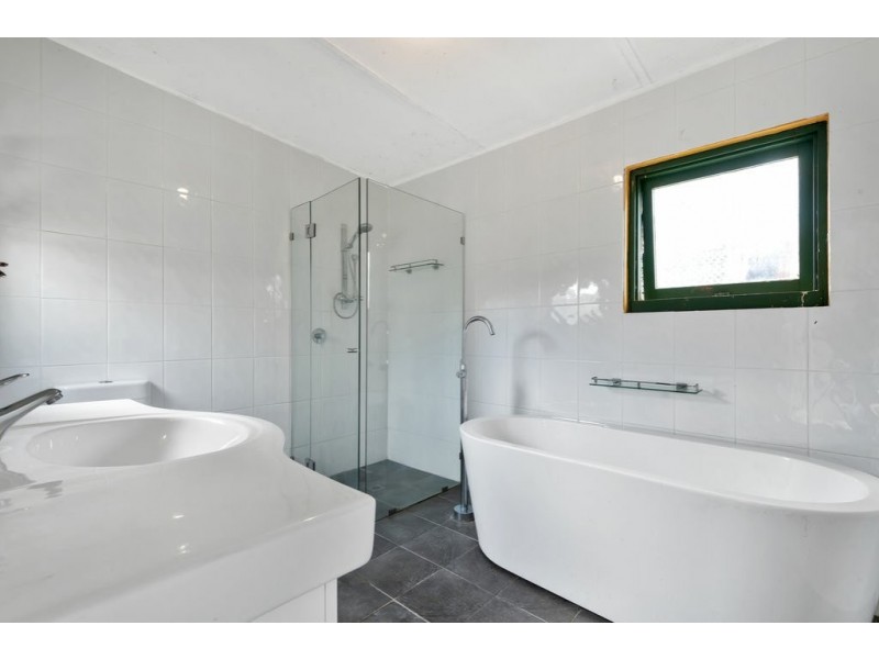 30 May Terrace, Ottoway SA 5013