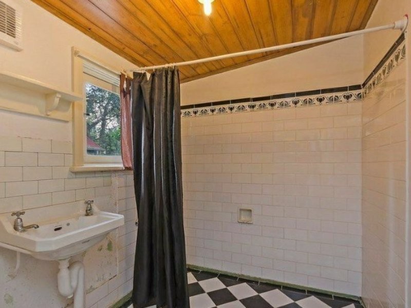 12 Bowyer Street, Rosewater SA 5013