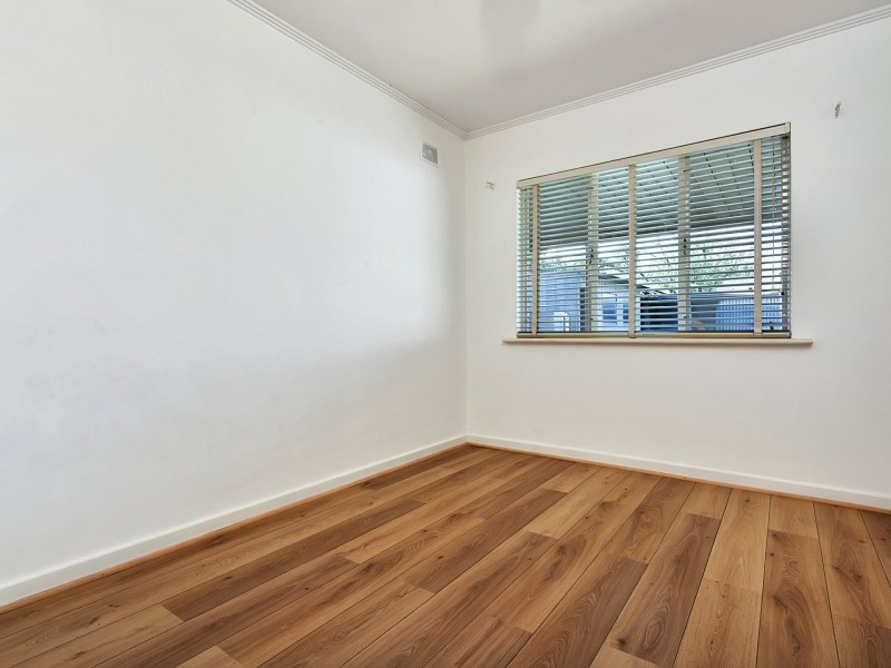 4 Lyon Street, Rosewater SA 5013