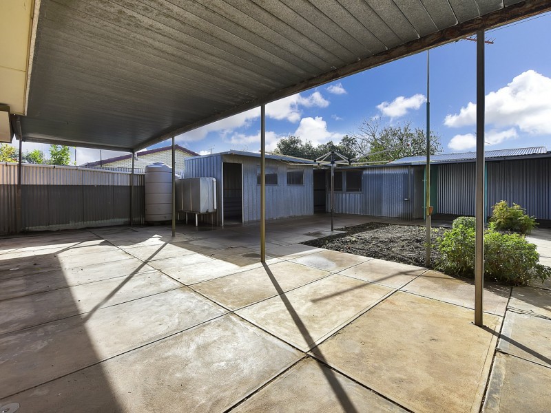 4 Lyon Street, Rosewater SA 5013