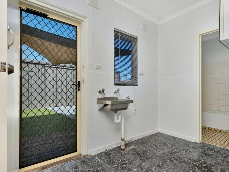 405 Mersey Road, Taperoo SA 5017