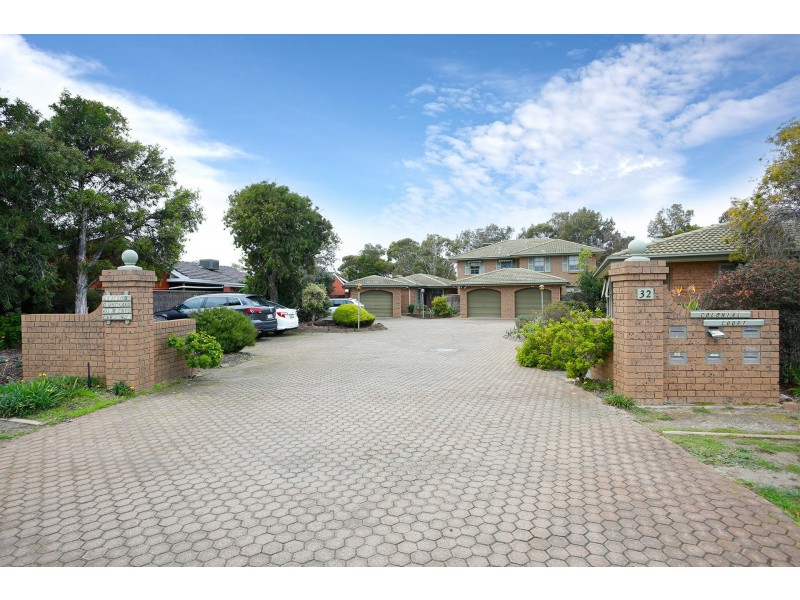 Unit 5/32 Lochside Drive, West Lakes SA 5021