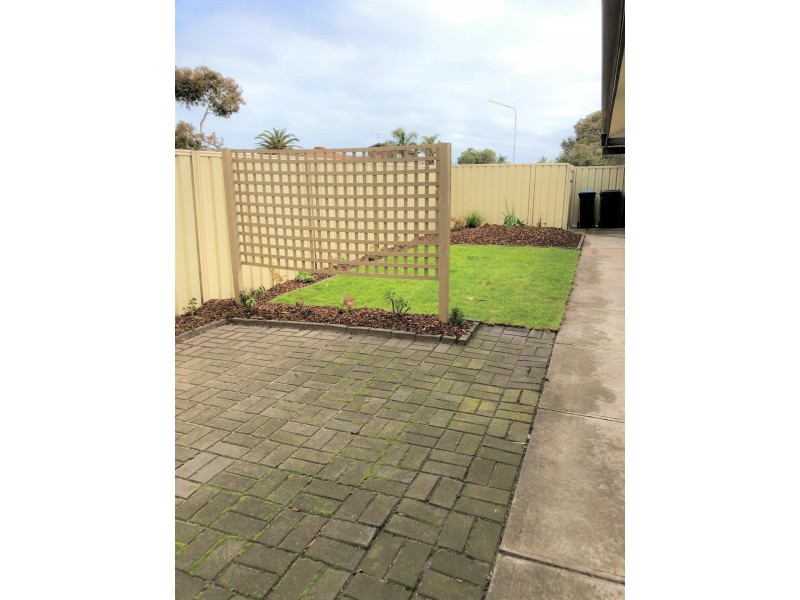 Unit 1/17 Caulfield Drive, North Haven SA 5018