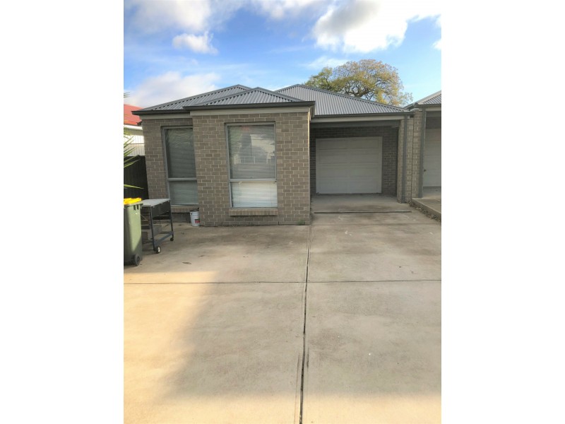 24 Markham Avenue, Enfield SA 5085