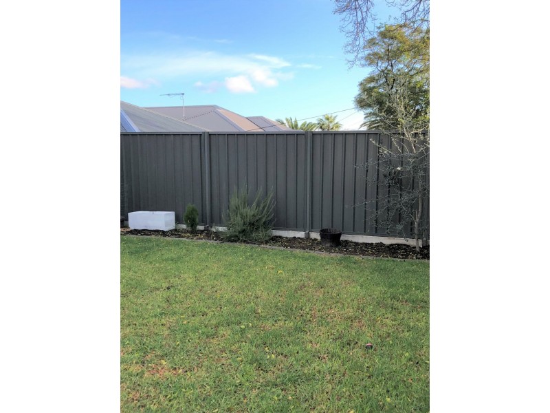 24 Markham Avenue, Enfield SA 5085