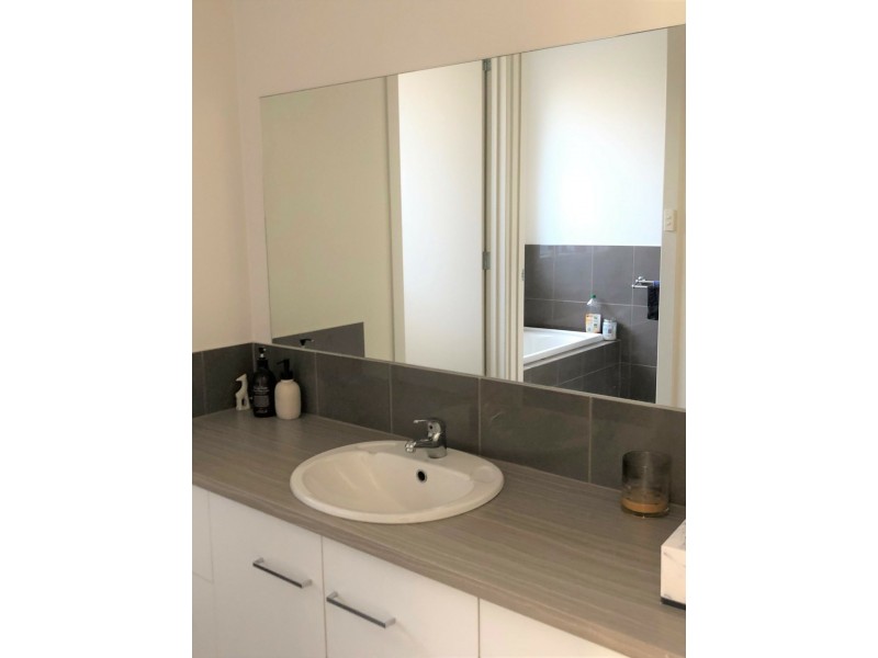 24 Markham Avenue, Enfield SA 5085