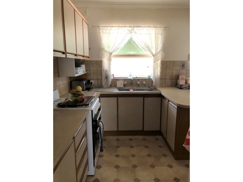 14 Euroa Avenue, Banksia Park SA 5091