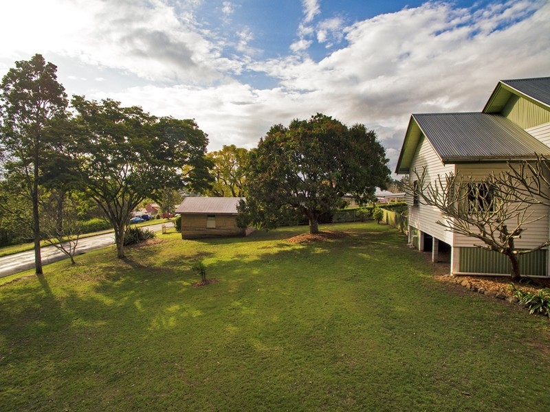 4 Popes Road, Gympie QLD 4570