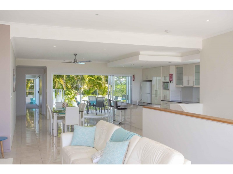 40b Manooka Drive, Rainbow Beach QLD 4581