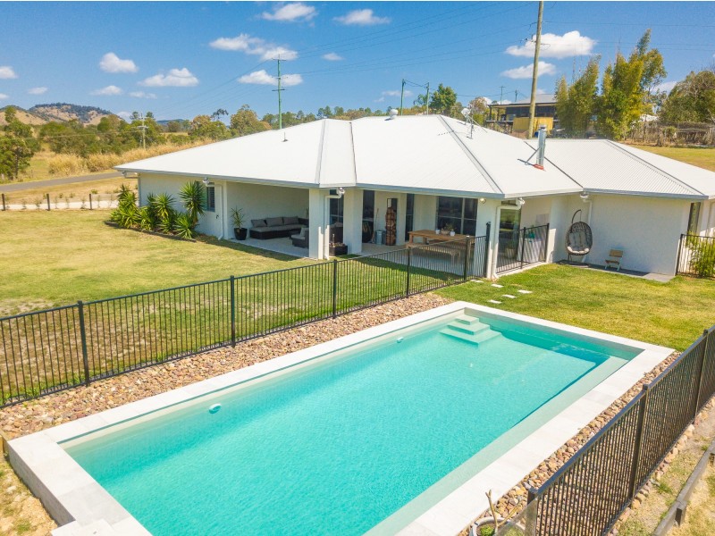 75 Kiaka Road, Lagoon Pocket QLD 4570