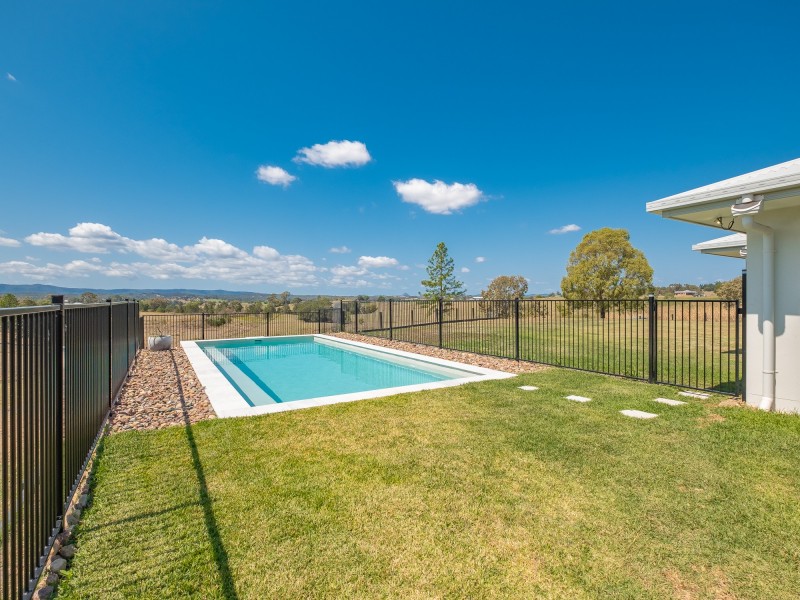 75 Kiaka Road, Lagoon Pocket QLD 4570