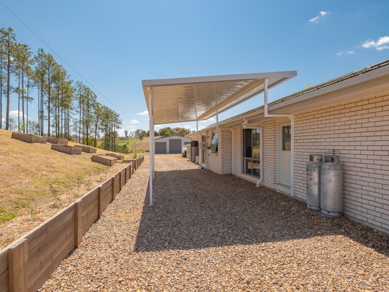 75 Kiaka Road, Lagoon Pocket QLD 4570