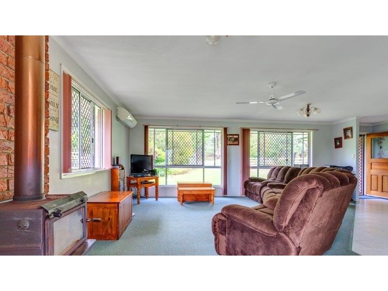 1296 Harvey Siding Road, Curra QLD 4570