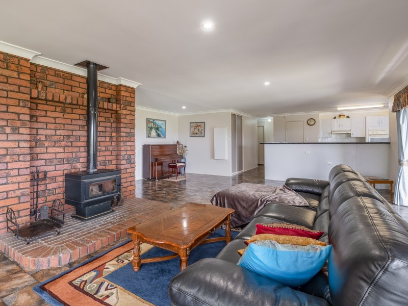 79 Silky Oak Drive, Nahrunda QLD 4570