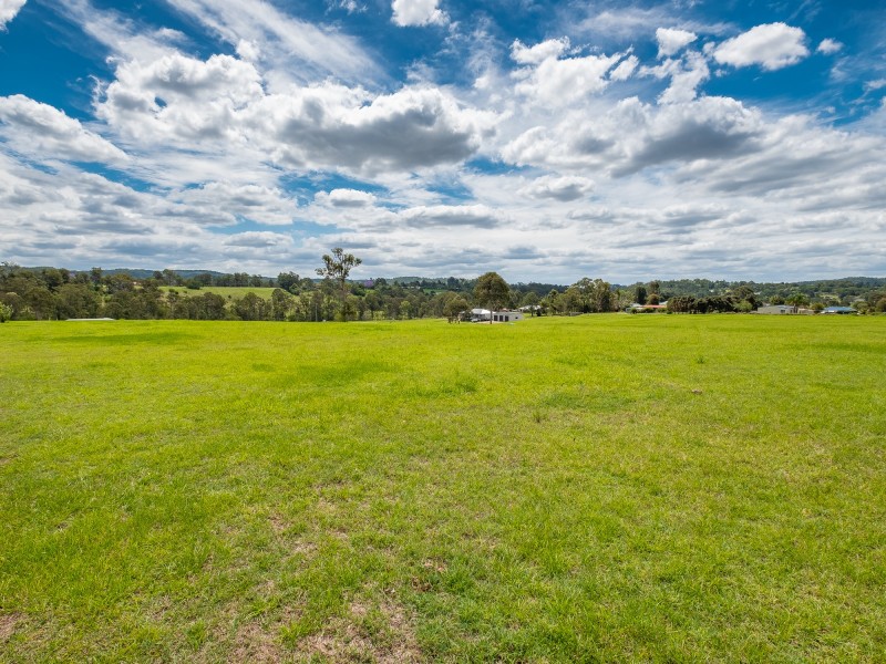 30 Tranquil Court, The Palms QLD 4570