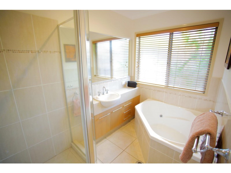 8 Bottlebrush Place, Gympie QLD 4570