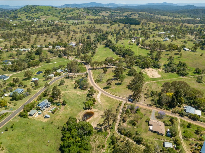 184 Allen Road, Chatsworth QLD 4570