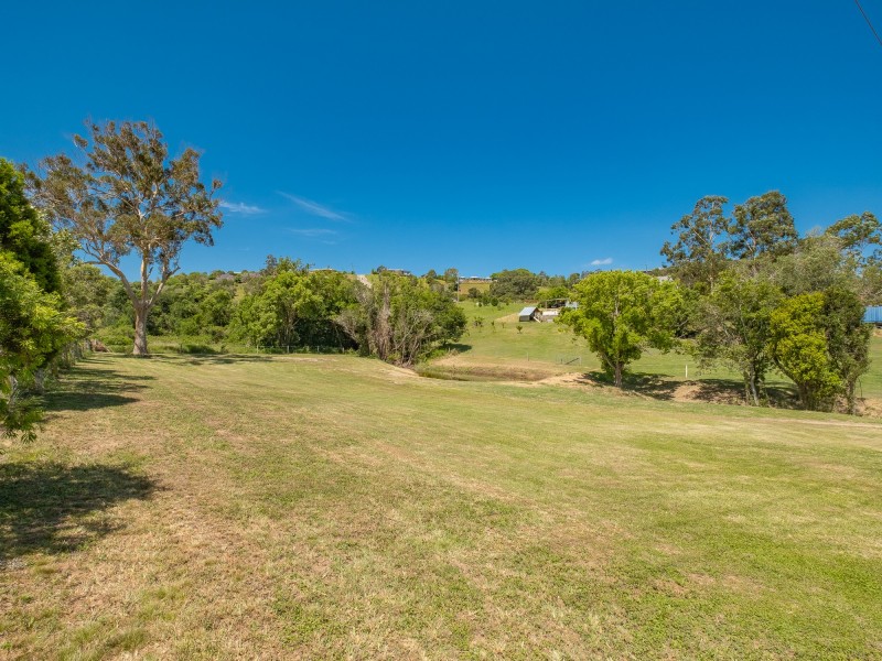 184 Allen Road, Chatsworth QLD 4570