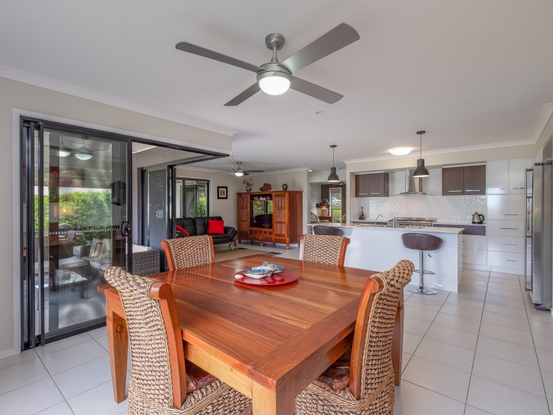 14 Haven Street, Southside QLD 4570
