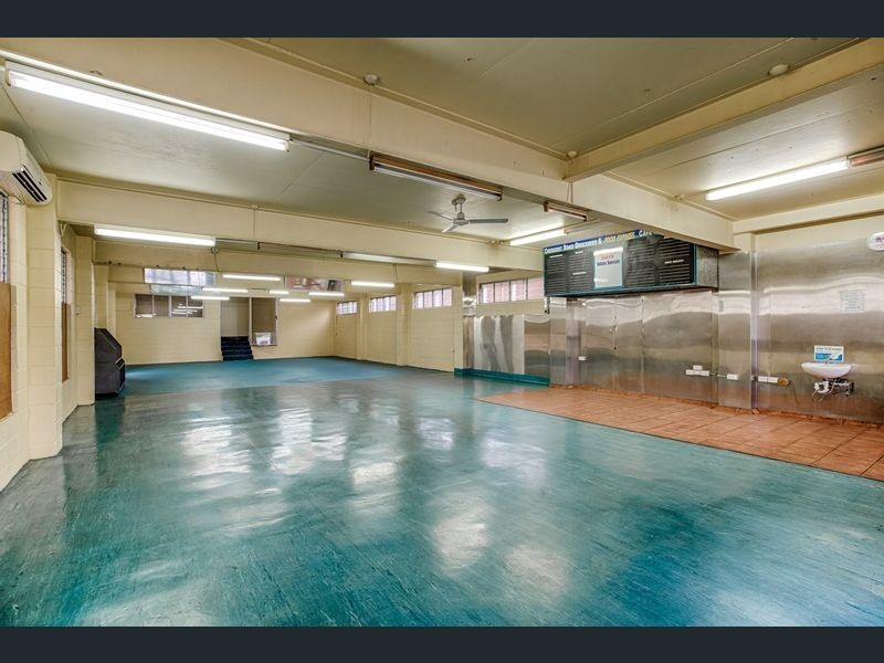 61 Crescent Road, Gympie QLD 4570