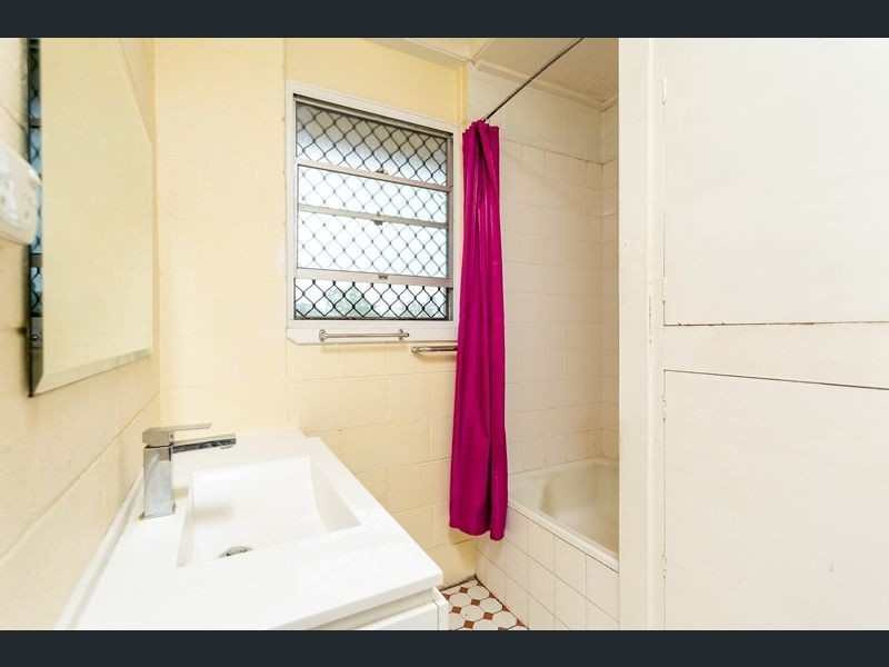 61 Crescent Road, Gympie QLD 4570