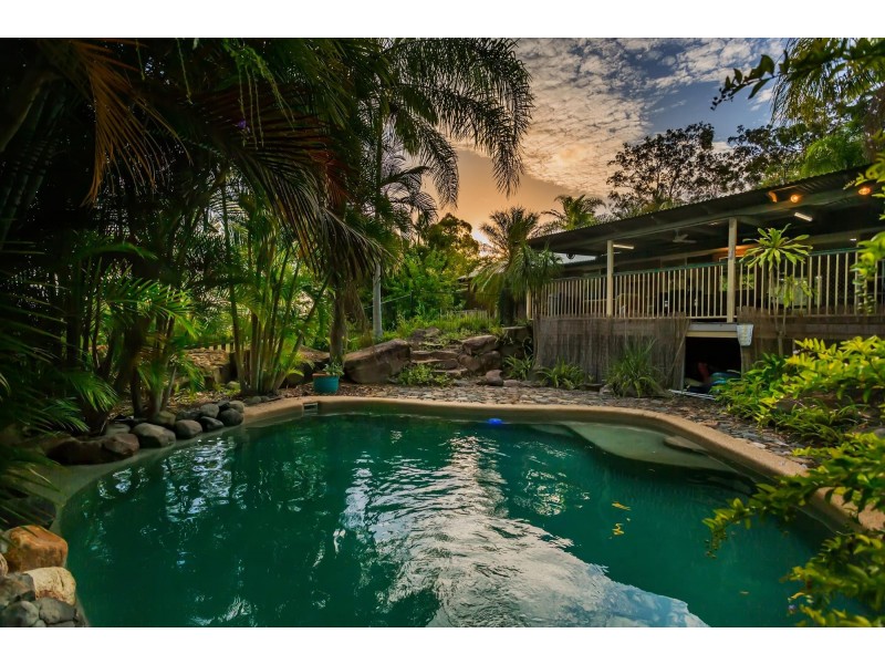 180 Benian Road, The Palms QLD 4570