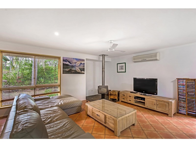 180 Benian Road, The Palms QLD 4570