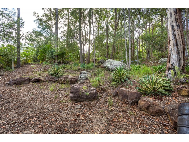 180 Benian Road, The Palms QLD 4570