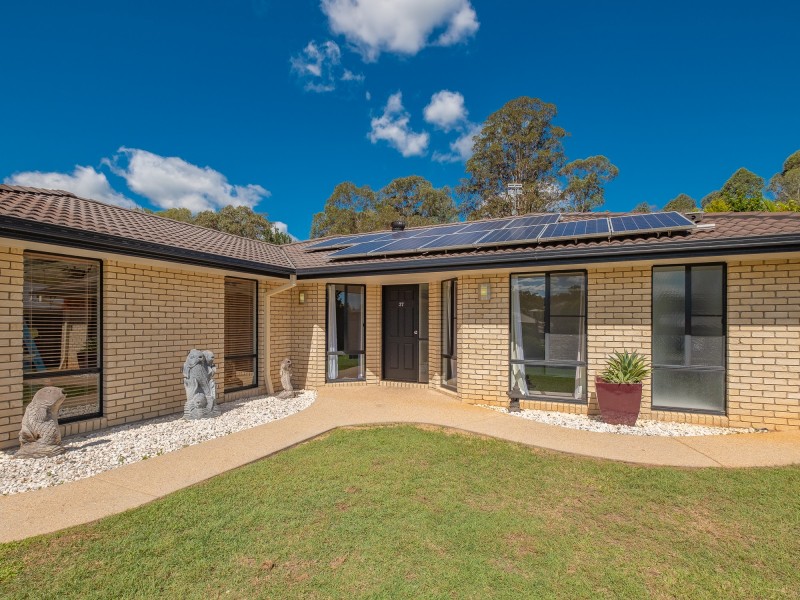 37 Fairway Drive, Gympie QLD 4570