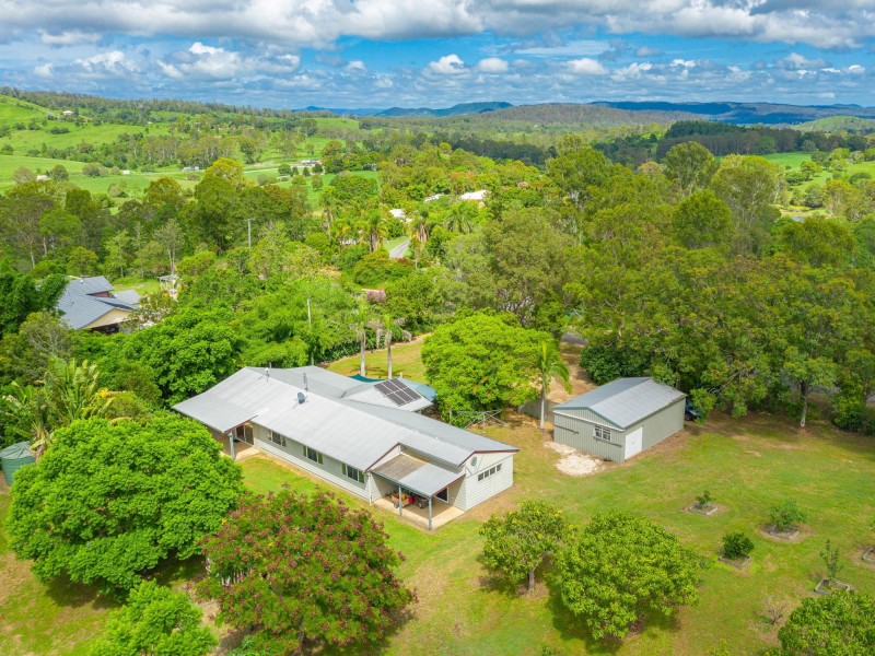 60 Allen Road, Chatsworth QLD 4570