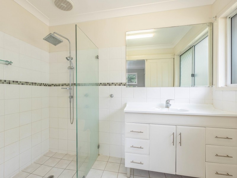 60 Allen Road, Chatsworth QLD 4570